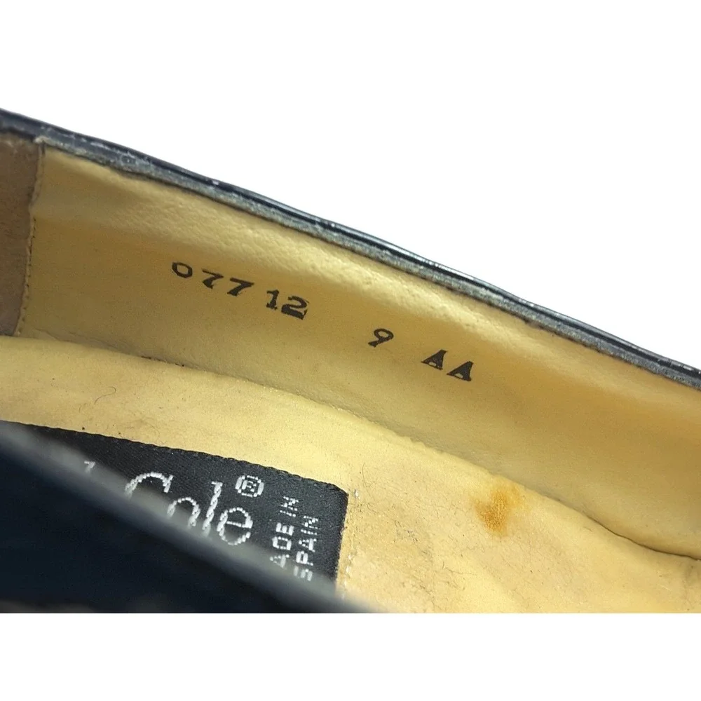 Kenneth Cole New York Women's Black Patent Leather Pump Shoe Faux Alligator 9 AA
